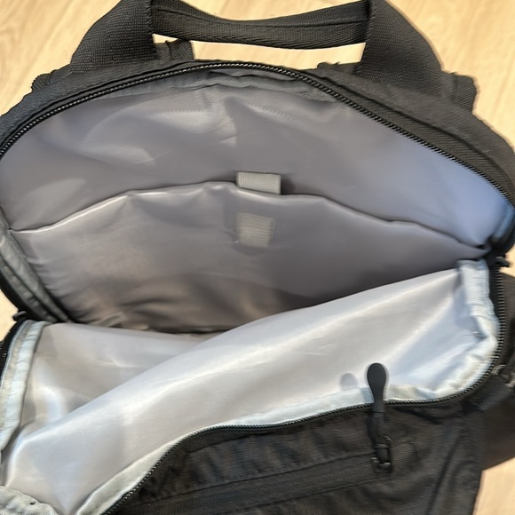 Embark Backpack | Excellent Condition - Picture 6 of 8